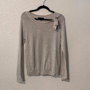 NWT! Banana Republic Women's Grey Sweater with Bow Neck Size Small